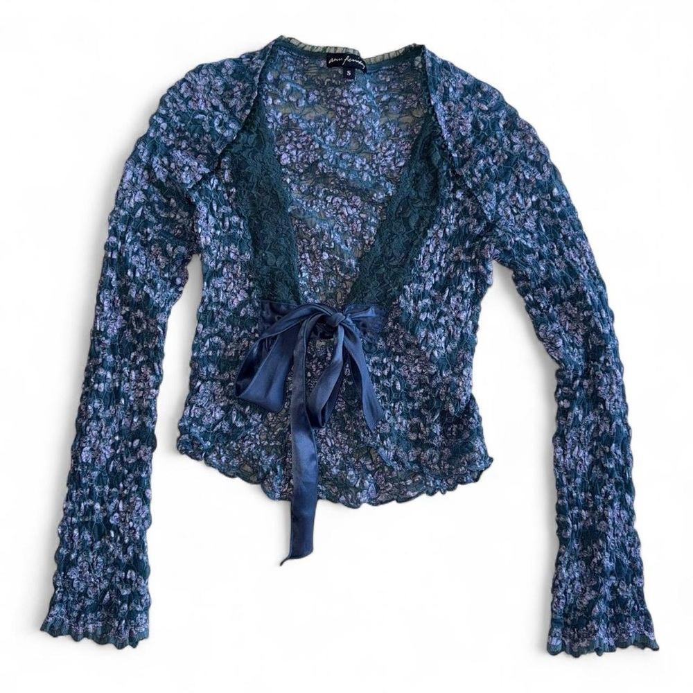 Gorgeous Ann Ferriday Vintage Blue lace fairy cardigan with tie front detail